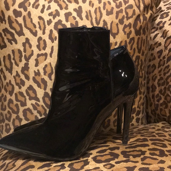 Kendall and Kylie patent leather bootie NWOT - Picture 4 of 5